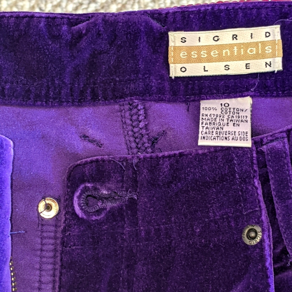 Sigrid Olsen Essentials purple crushed velvet pants. size 10